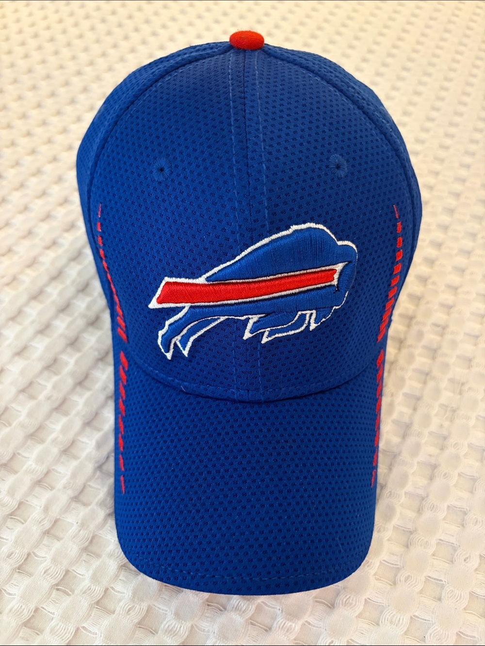 Buffalo Bills New Era Men’s or Women’s Blue Performance Mesh Cap SZ M/L
